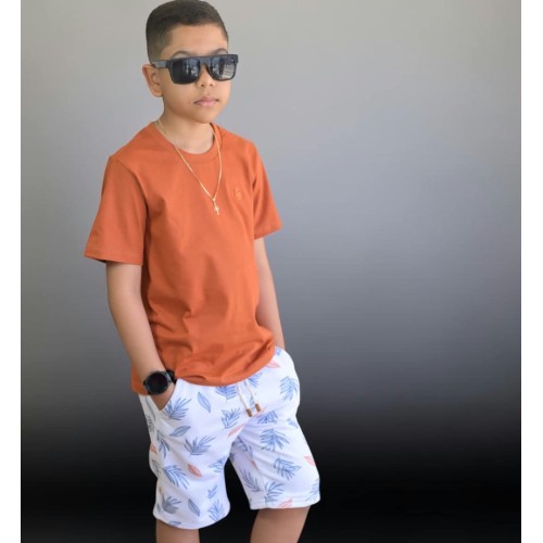 Bermuda folha com camisa terracota 