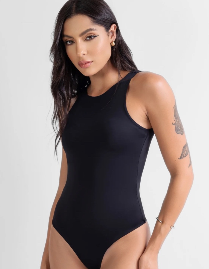 BODY LIZ NADADOR