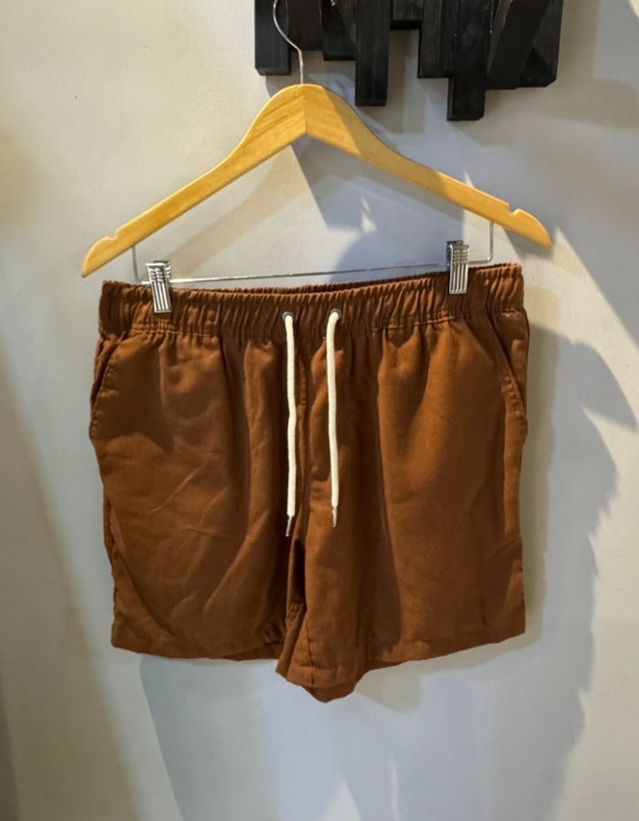 Short Linho 