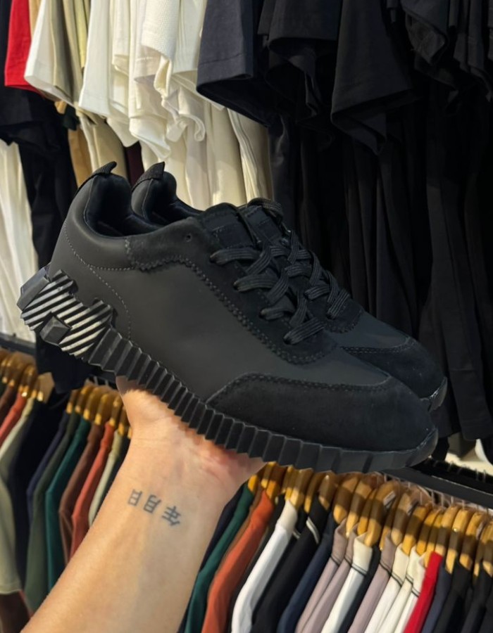 Tenis Hermes All Black 