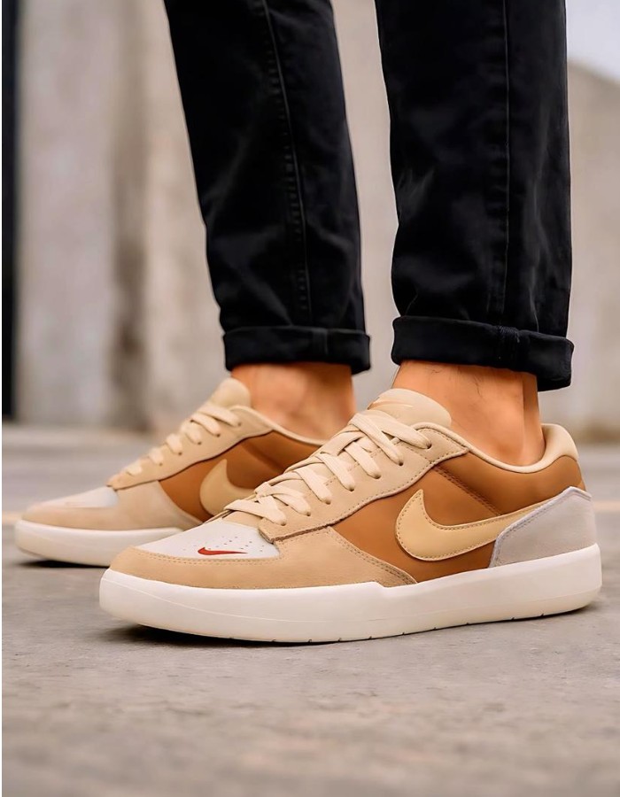 TÊNIS NIKE CAMURÇA