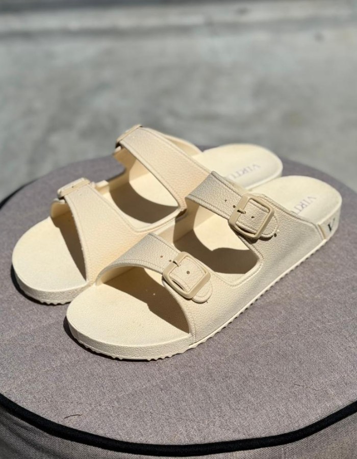 SANDÁLIA AJUSTAVEL OFF WHITE
