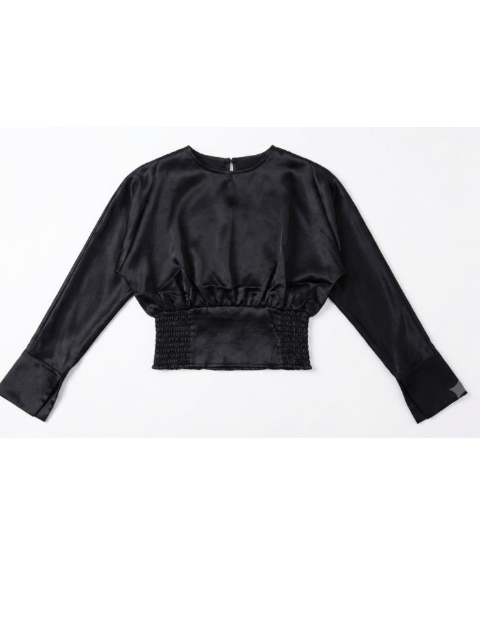 Blusa de cetim 