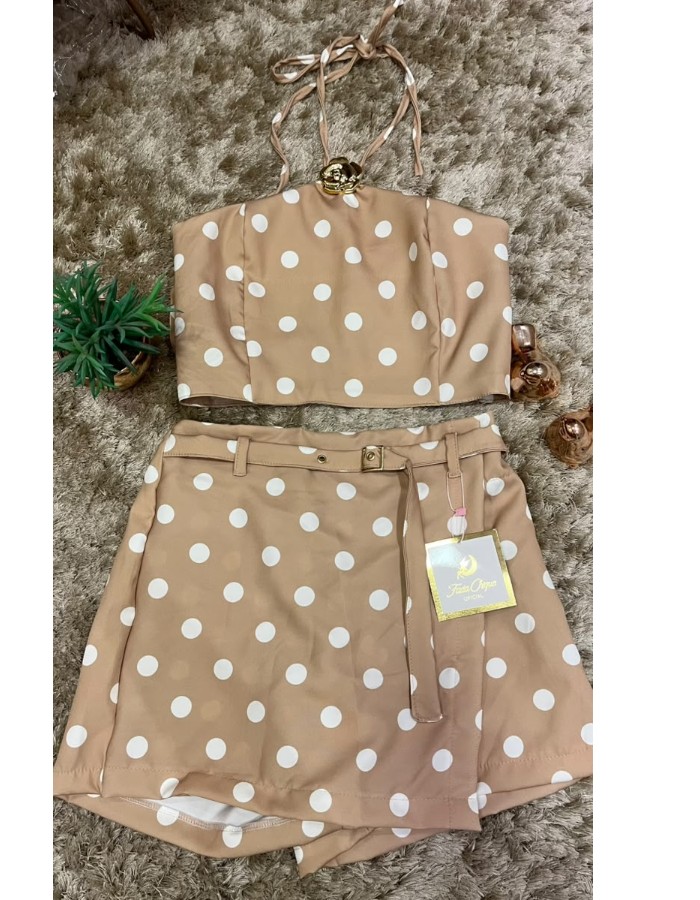 Conjuntos short saia e cropped