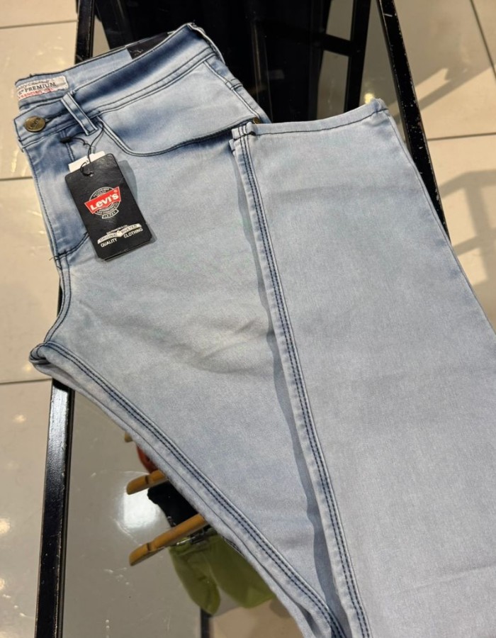 Calça Levis 