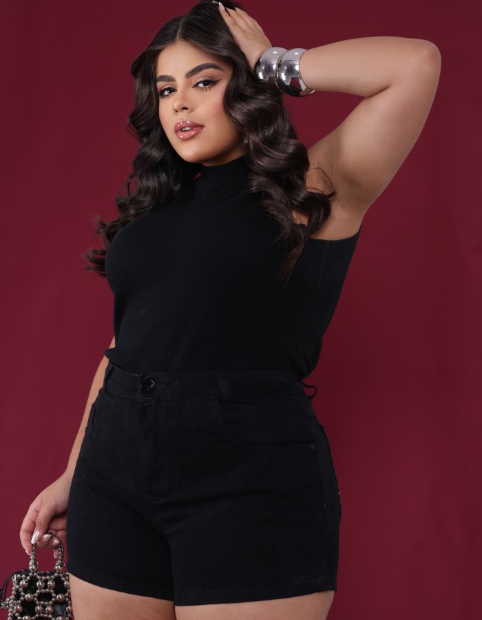 SHORT CURTO PLUS SIZE