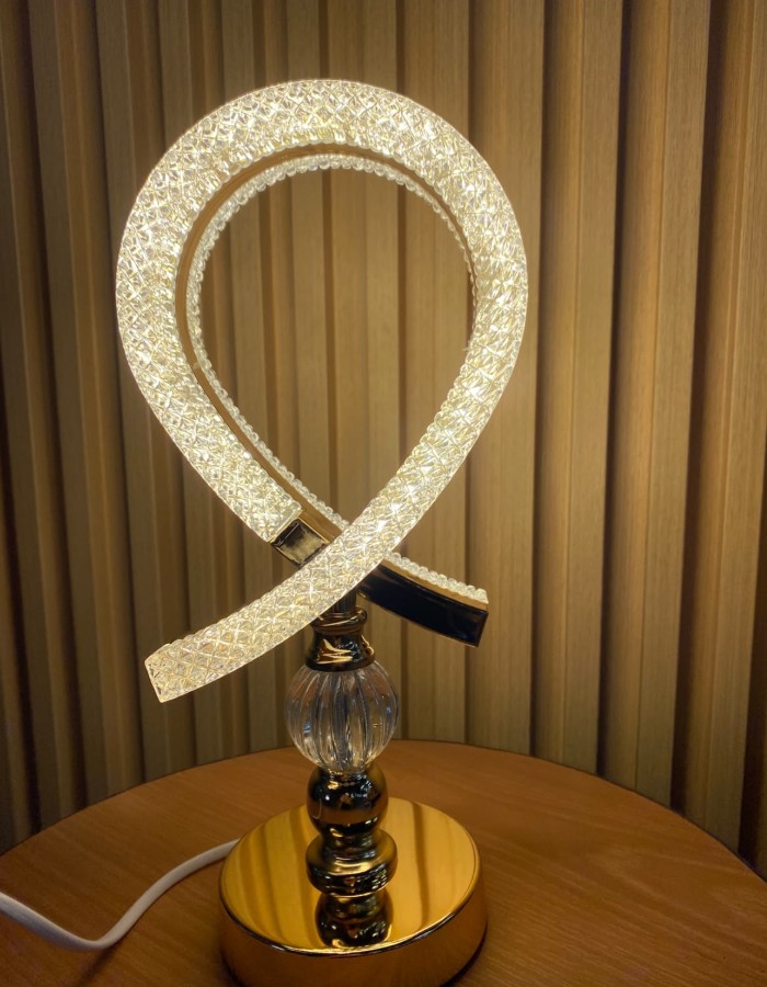 LUMINARIA DE MESA