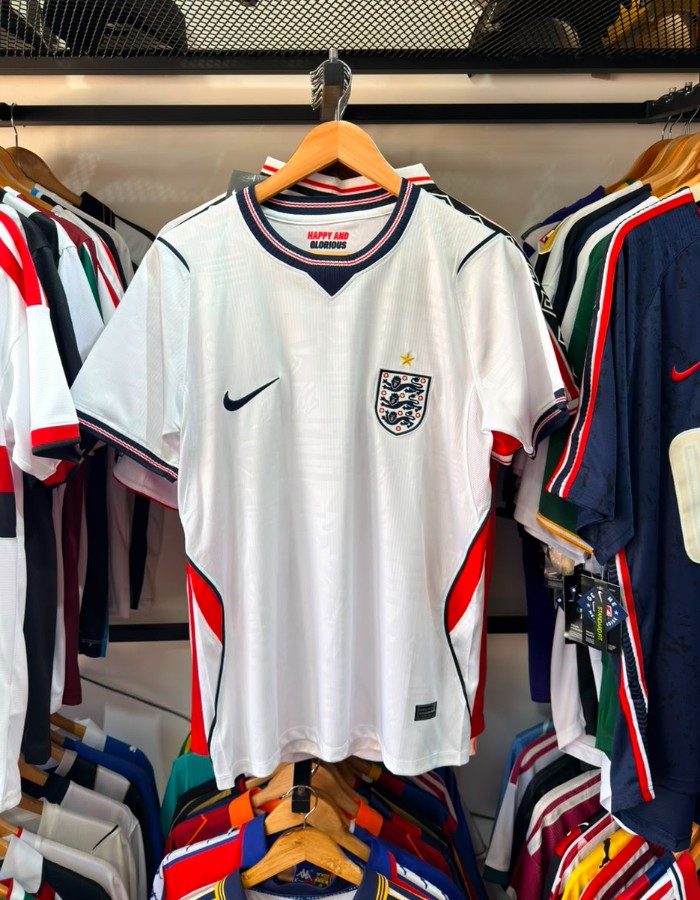 INGLATERRA  26/27 UNIFORME I