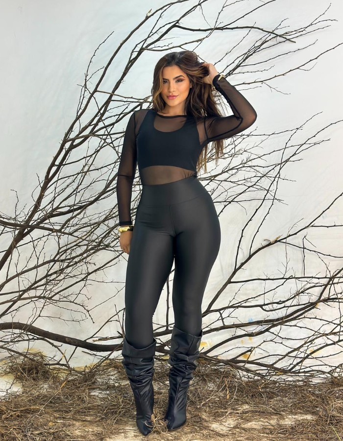 Camisa Manga Longa em Tule