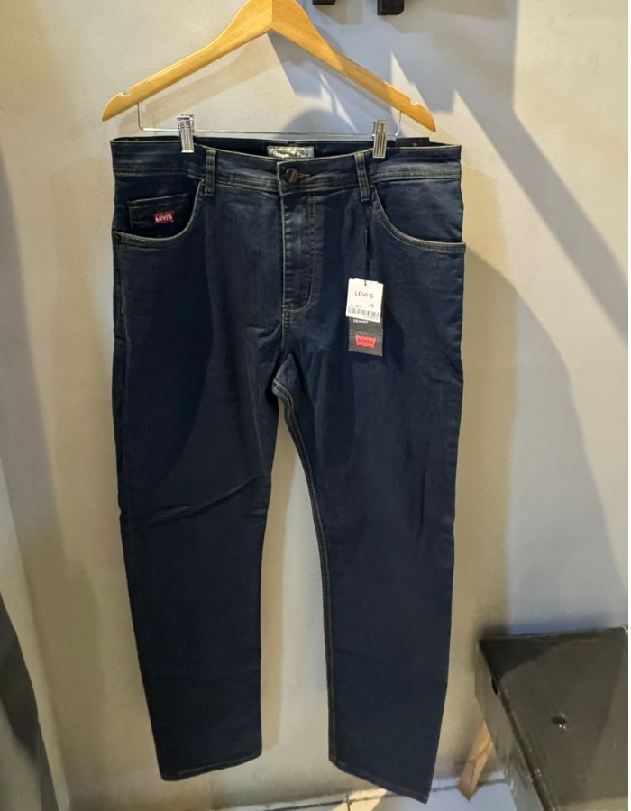 Calça Levis 