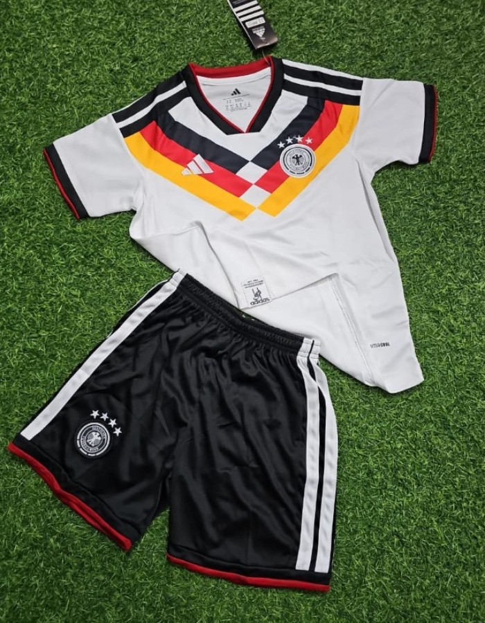 KIT INFANTIL ALEMANHA I 2026