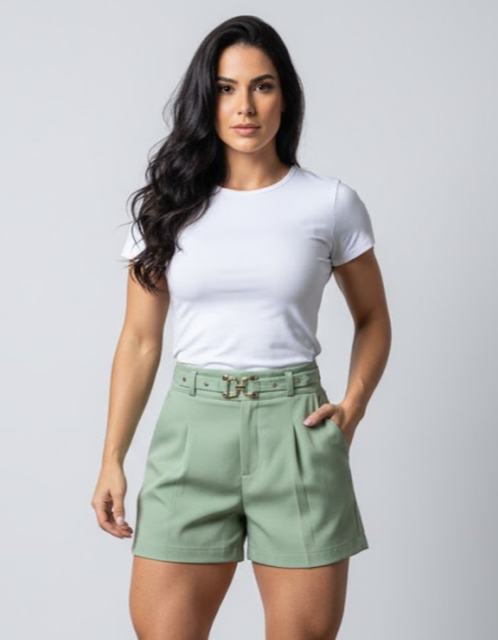 Short Ayla