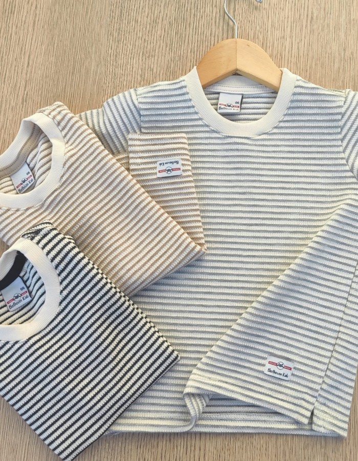 T-SHIRT TEXTURIZADA TRICOT PREMIUM 