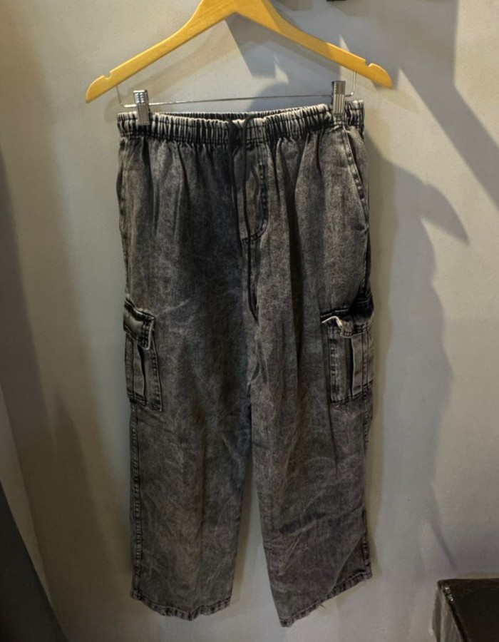 Calça Cargo R$120,00