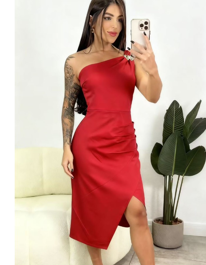 VESTIDO ALFAIATARIA C/ FIVELA NO OMBRO