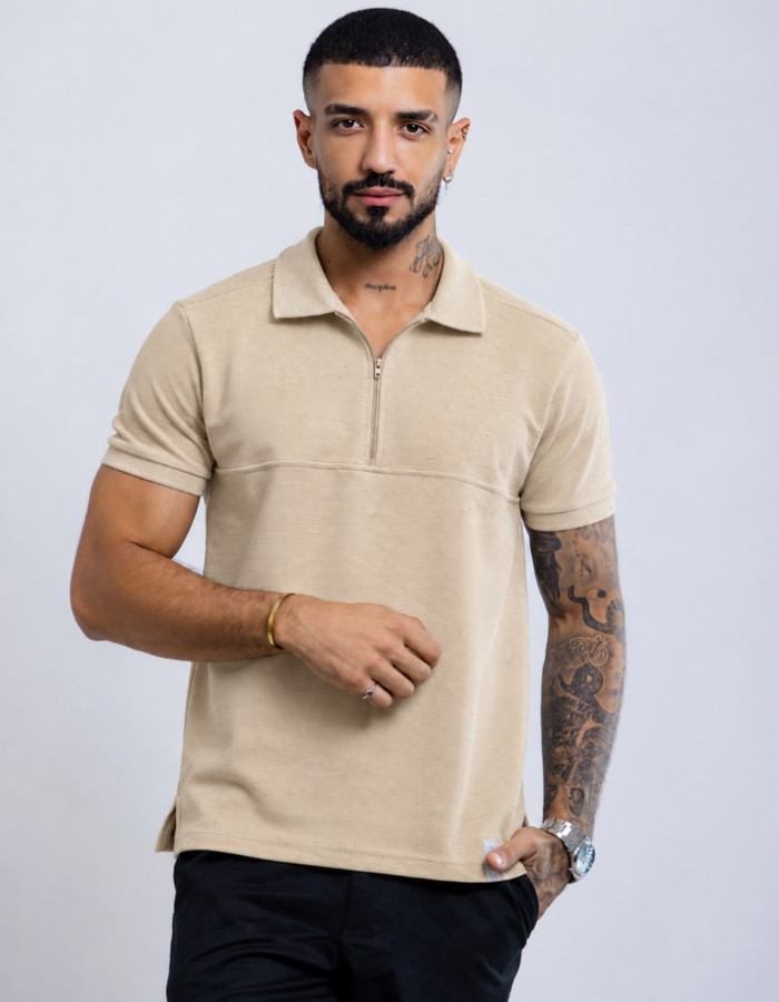 GOLA POLO SELENA TEXTURIZADA COM ZIPER 
