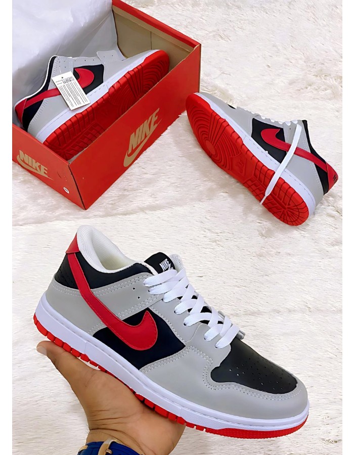 NIKE SB TRICOLOR