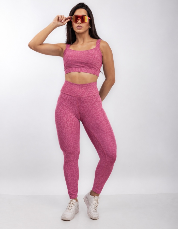 CALÇA COM BOLSO ONÇA