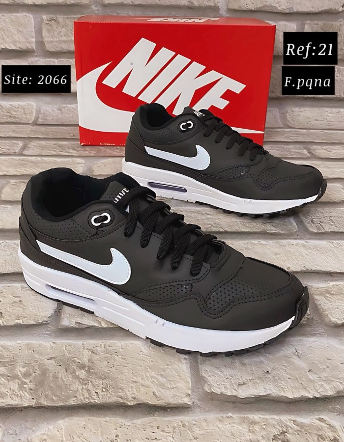 NIKE VOLCAN