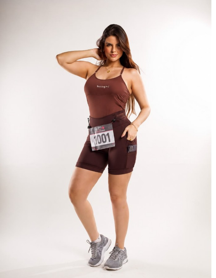 BLUSA ALÇA COM REGULAGEM FITNESS EM POLIAMIDA