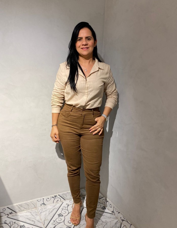 CAMISÃO DE LINHO TECIDO ENCORPADO 
