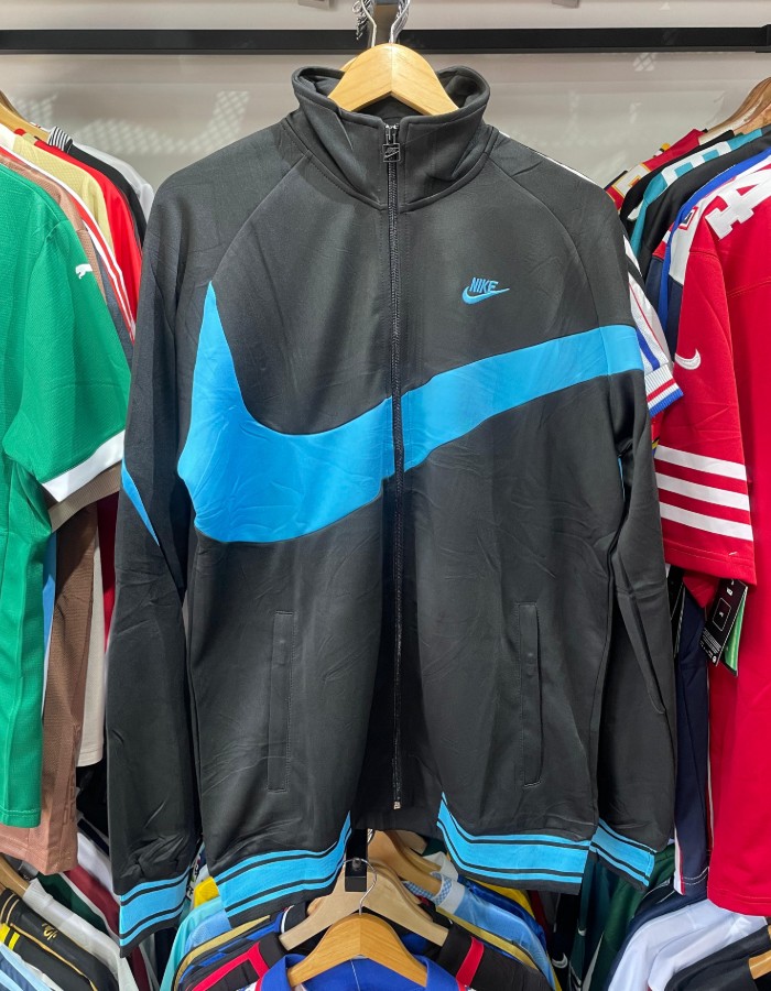 CASACO NIKE