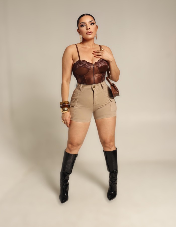 SHORT CARGO NUDE