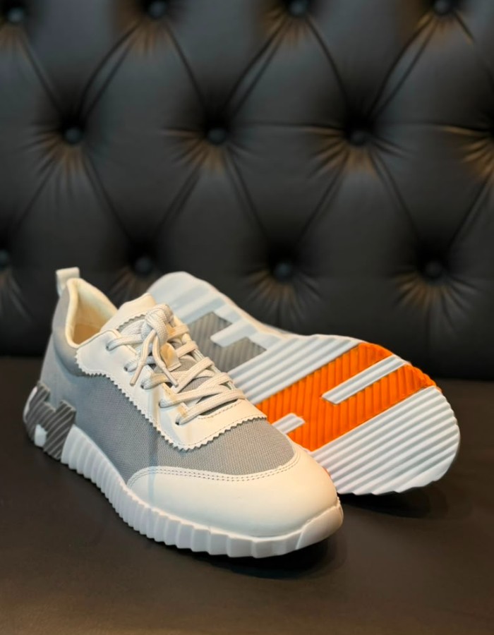 Tênis HERMES CINZA COM BRANCO