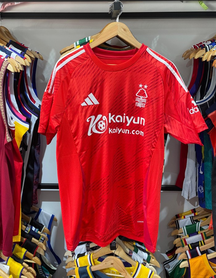 NOTTINGHAM FOREST 24/25 UNIFORME I