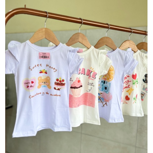T-shirt Babado na Manga com Estampas