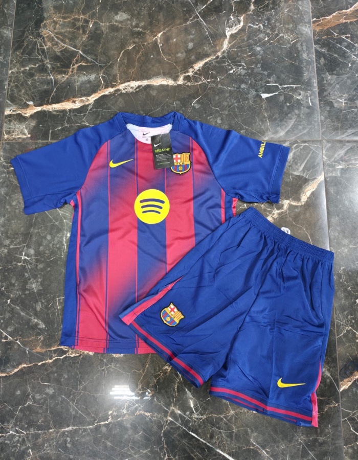 Conjunto infantil Barcelona 25/26