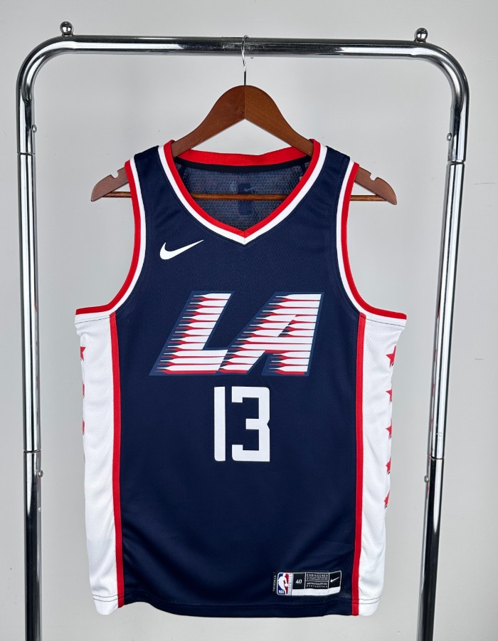 LOS ANGELES CLIPPERS 19-13