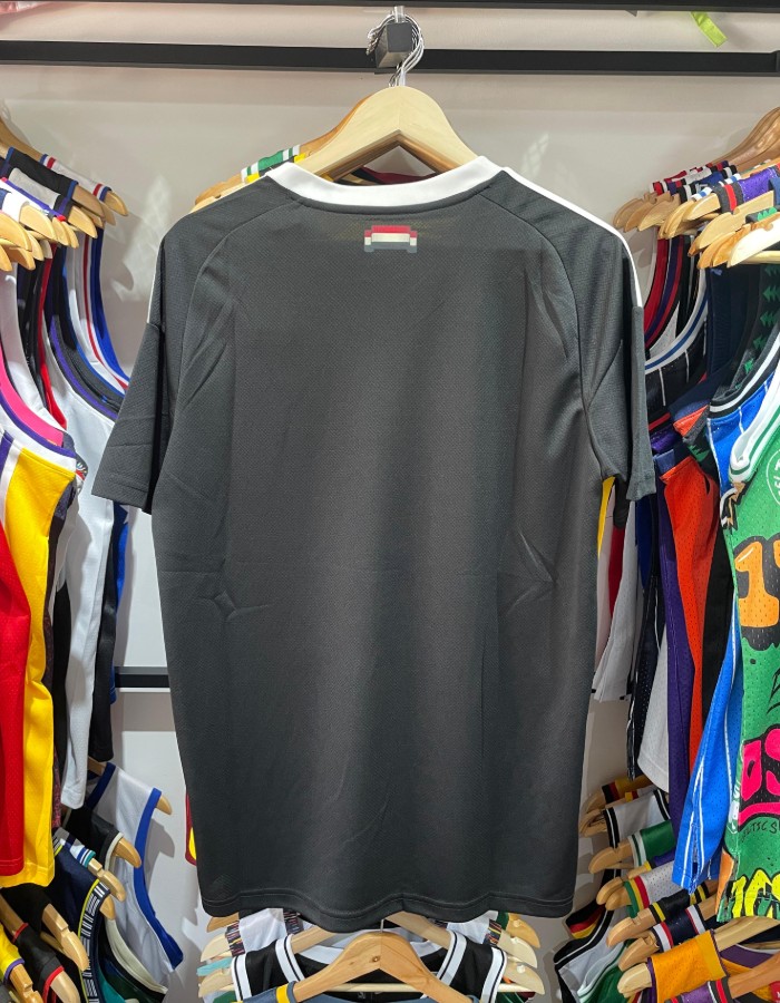 Produto mugk 0
