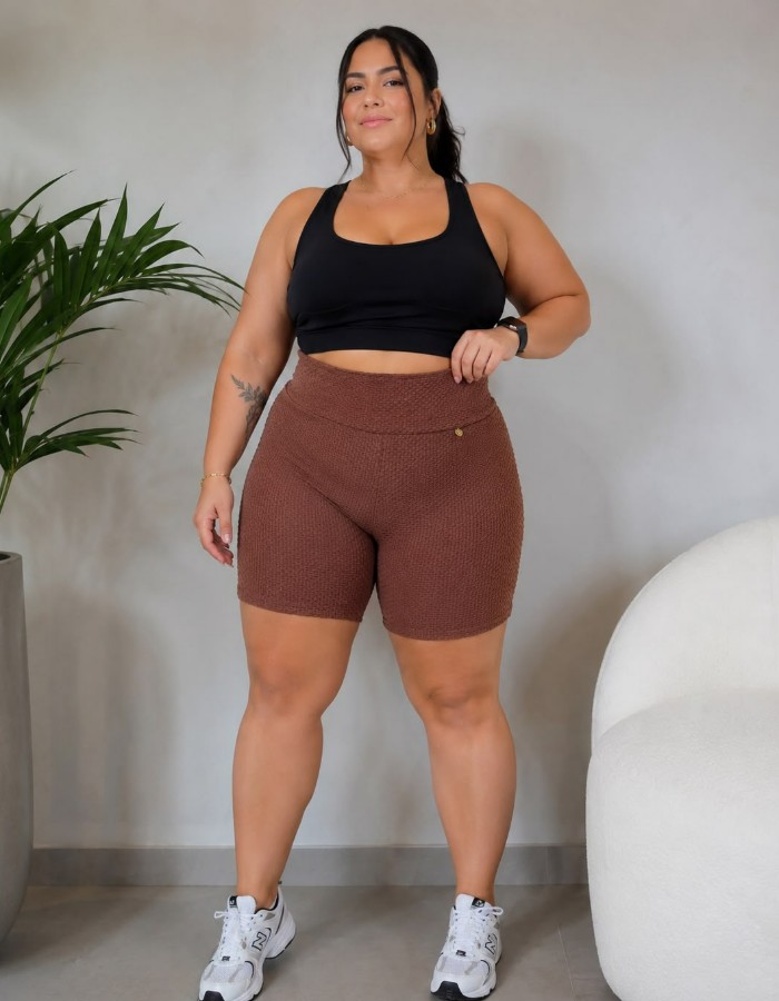 SHORT LONGO PLUS BROCADO