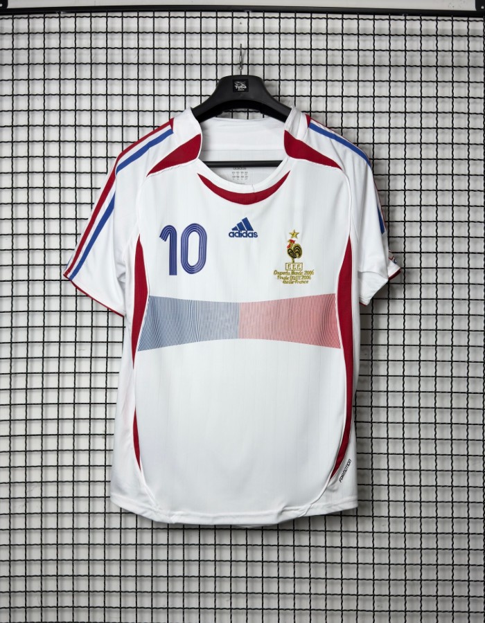 FRANÇA - 2006 - I - RETRÔ
