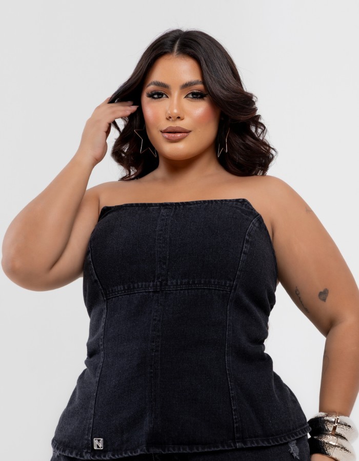 Cropped all black