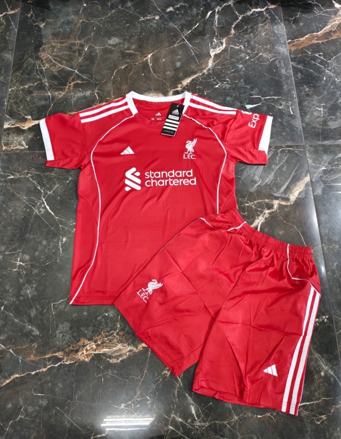 Conjunto Liverpool vermelho 