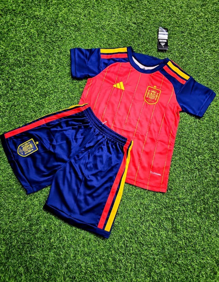 KIT INFANTIL ESPANHA I 2026