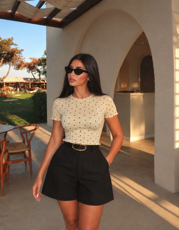 Short Lavinia 