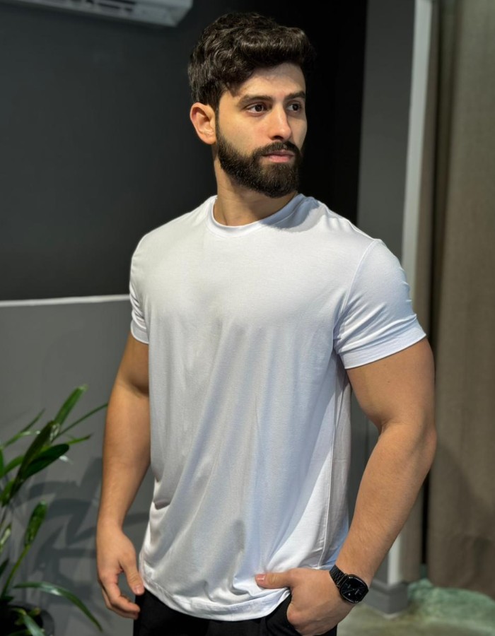 Produto t-shirt-tech-branca 2