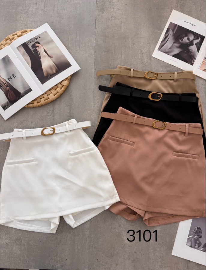 Shorts Saia com Cinto