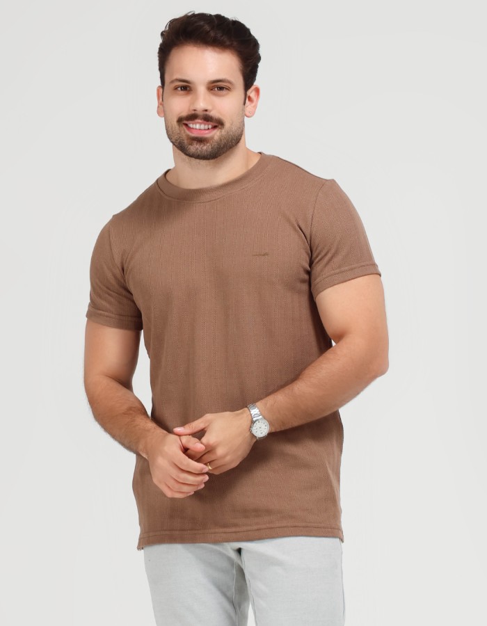 T-SHIRT DIFERENCIADA