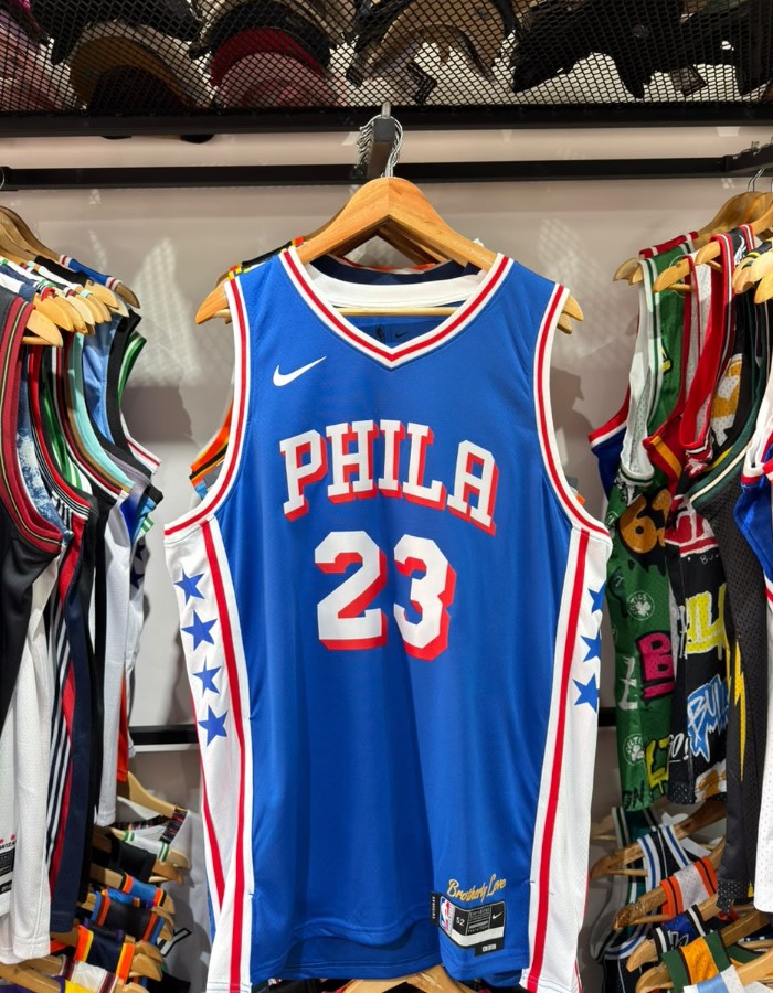 Philadelphia 76ers - Lebron James 23