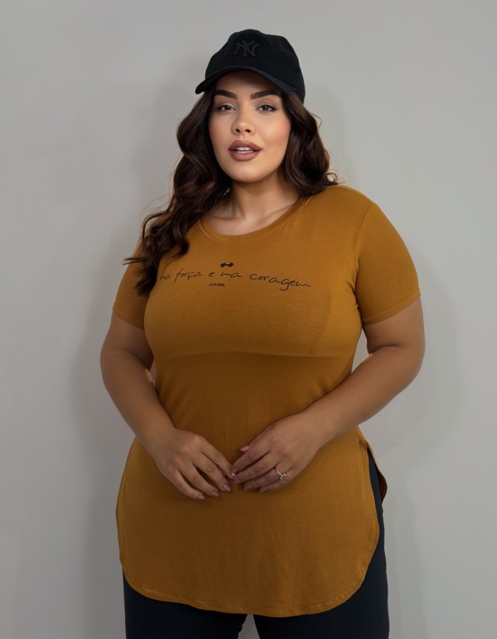 regata plus size- Na força e na coragem 