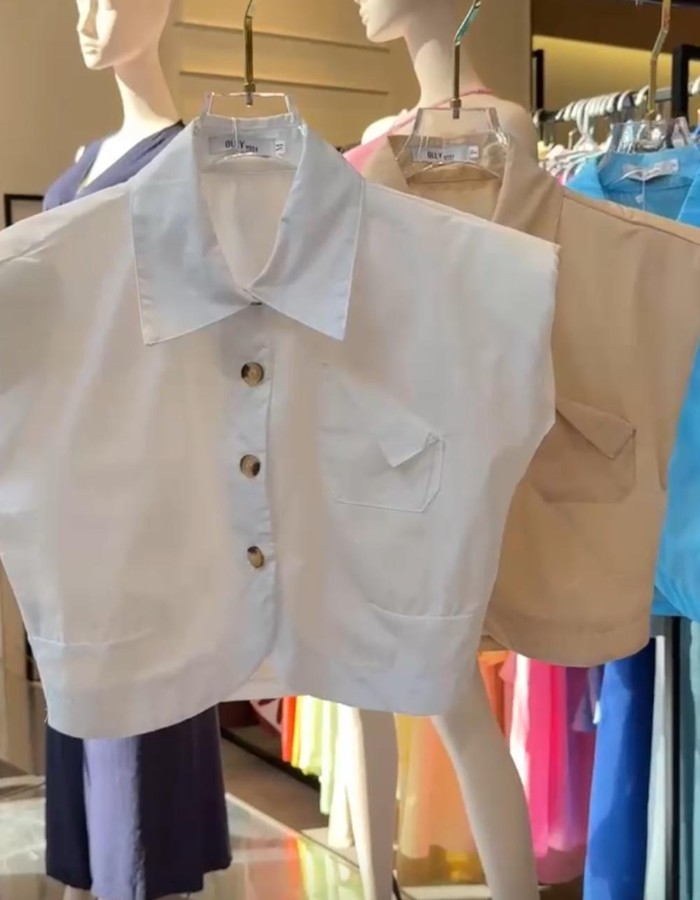 BLUSA GOLA BOTÃO