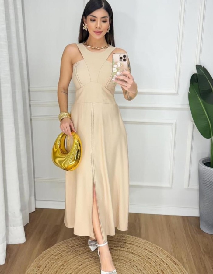 VESTIDO PÉS PONTADO  FENDA