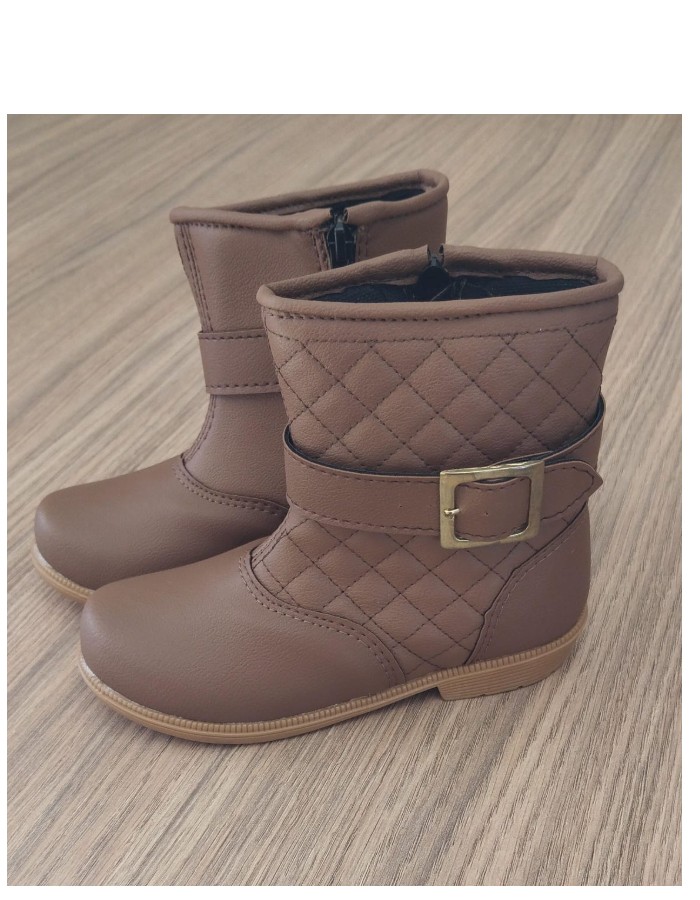 Bota nathiely
