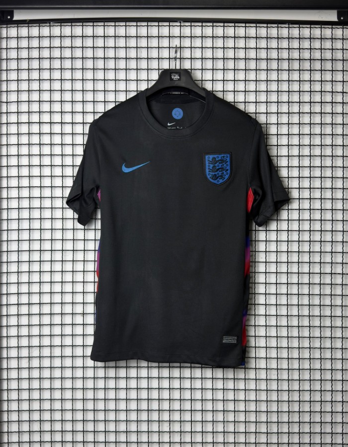 INGLATERRA - 25/26 - I 