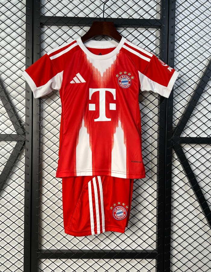 BAYERN MUNICH 25/26 | UNIFORME KIT INFANTIL