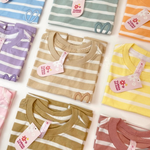 T-SHIRT OVERSIZE LISTRADA MENINA